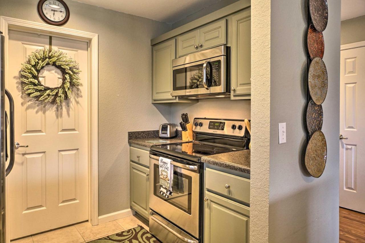 Condo Amidst Branson Action With Pool Access And Golf! Ngoại thất bức ảnh